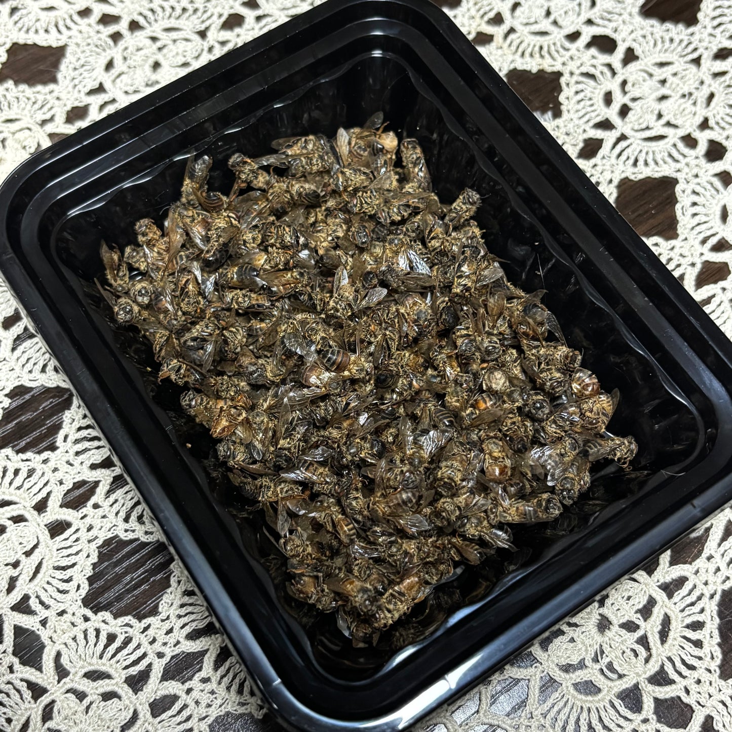 half cup dried honey bees