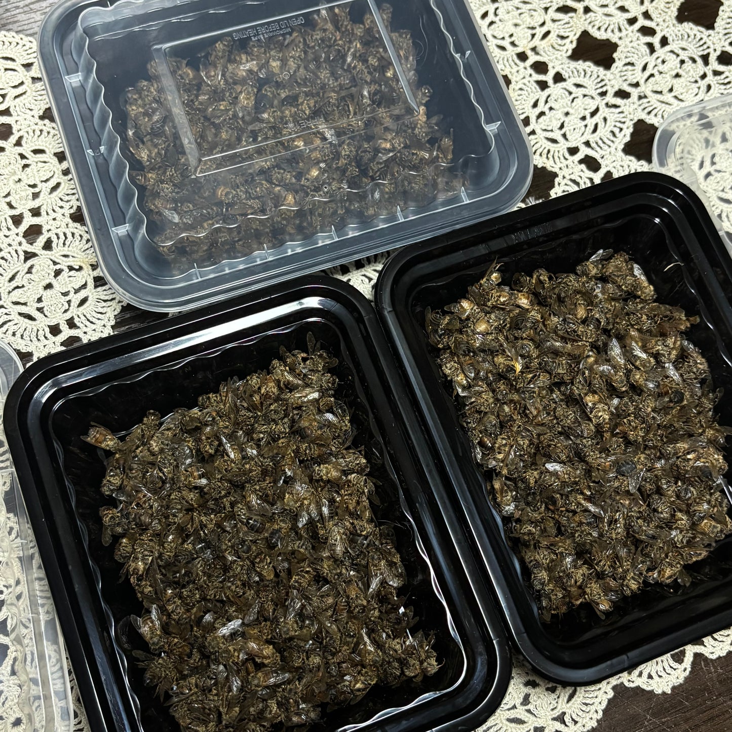 half cup dried honey bees