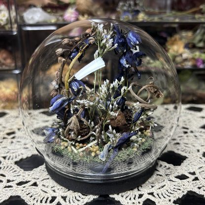 greenbottle blue tarantula globe shrine